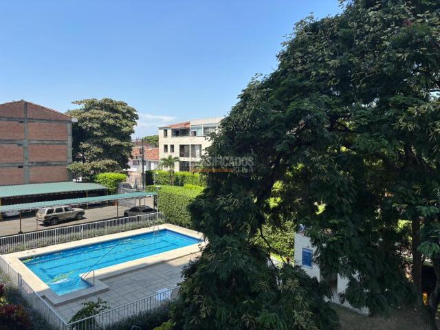 Apartamentos, Venta en Prados del Norte