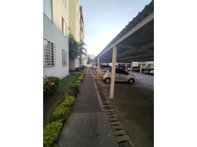 Apartamentos, Venta en Valle del Lili