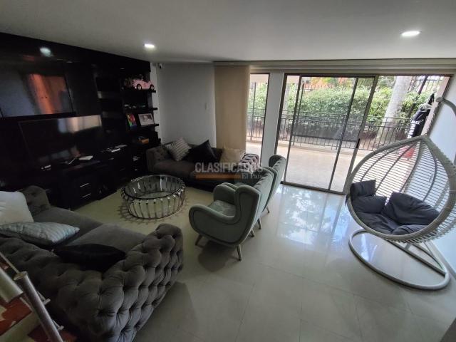 Casas, Venta en Ciudad Jardín