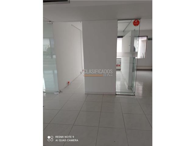 Oficinas y Consultorios, Alquiler en Santa Mónica Norte