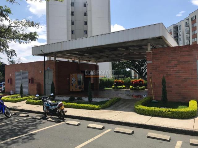 Apartamentos, Venta en Jamundí