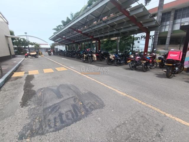 Locales y Bodegas, Alquiler en Soledad