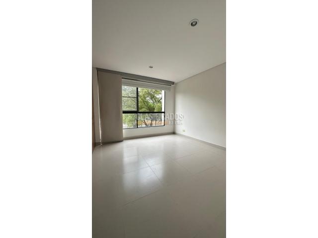 Apartamentos, Venta en Chipichape