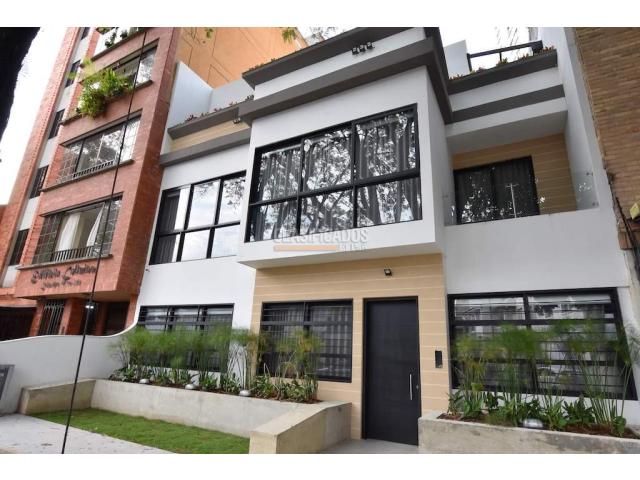 Edificios, Venta en Granada