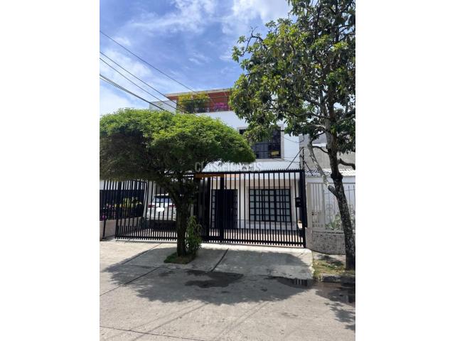 Casas, Venta en Prados del Norte