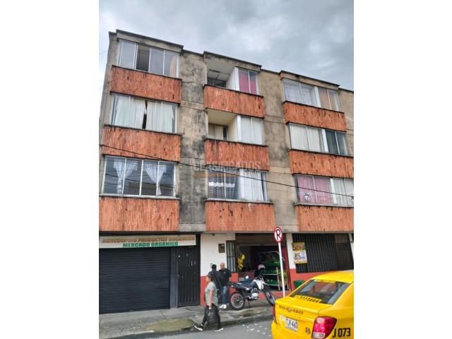 Apartamentos, Venta en Pereira