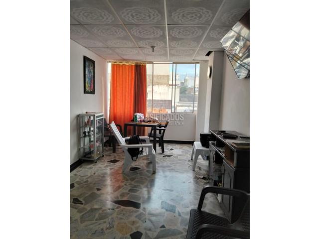 Apartamentos, Venta en Pereira