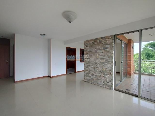 Apartamentos, Venta en Ciudad Jardín