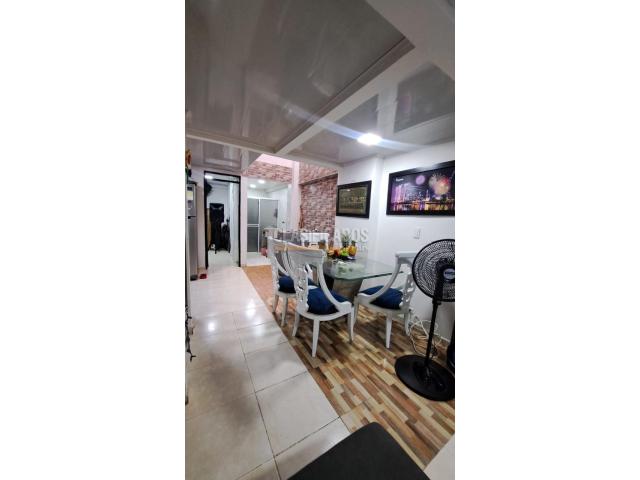 Casas, Venta en Ciudad Córdoba