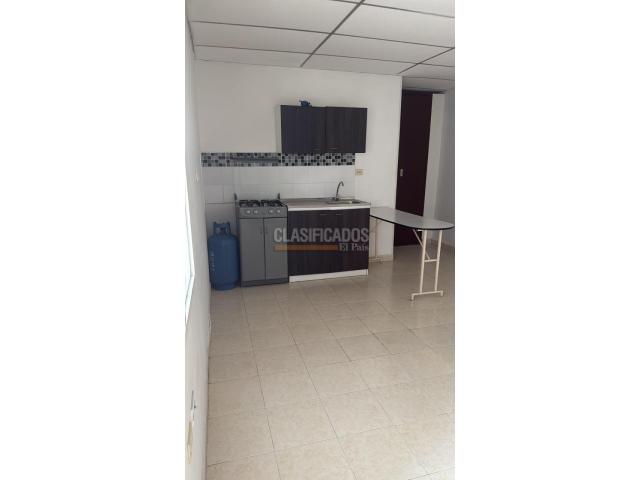 Apartaestudios, Alquiler en Camino Real