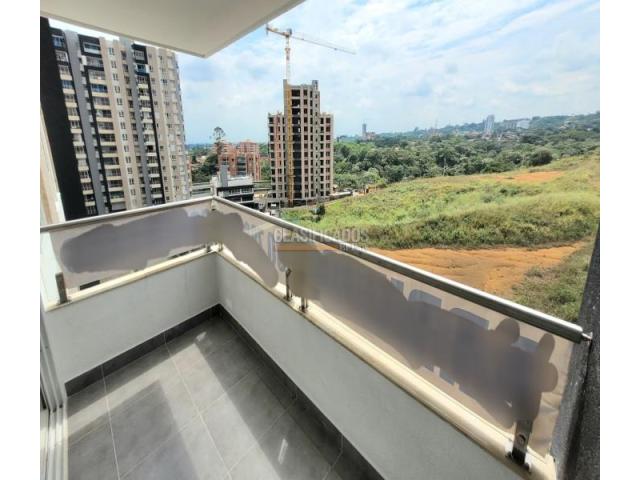 Apartamentos, Venta en Ciudad Jardín