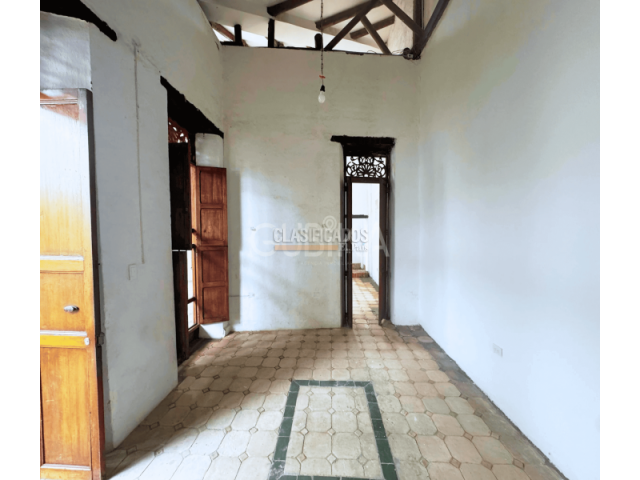 Casas, Venta en San Antonio