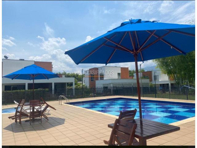 Casas, Venta en Guaduales de las Mercedes