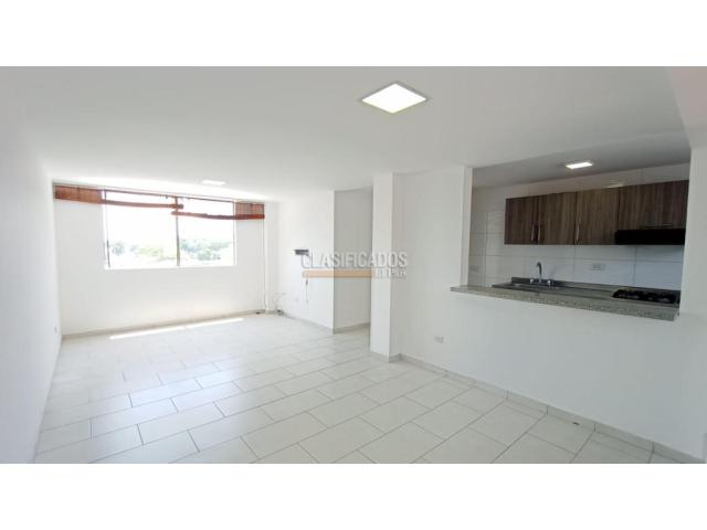 Apartamentos, Venta en Las Quintas de Don Simón