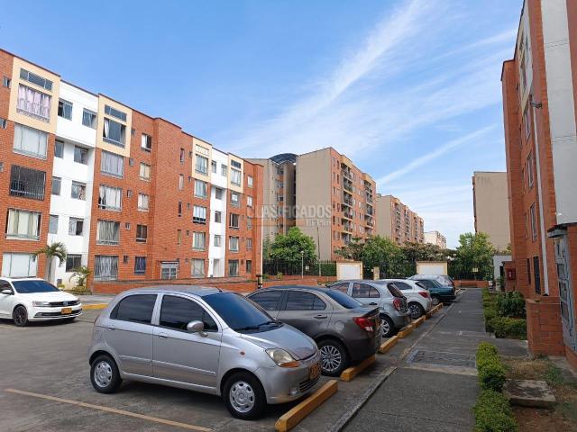 Apartamentos, Alquiler en Caney