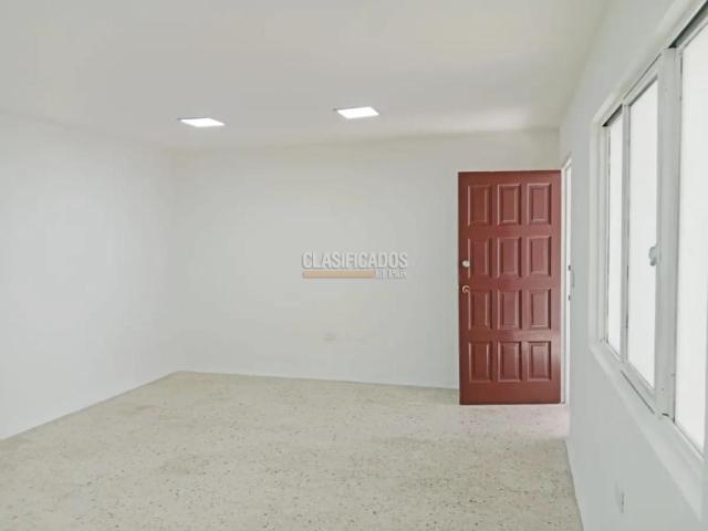 Oficinas y Consultorios, Alquiler en 3 de Julio