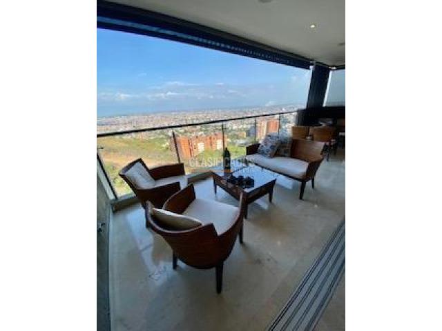 Apartamentos, Venta en Tejares Cristales