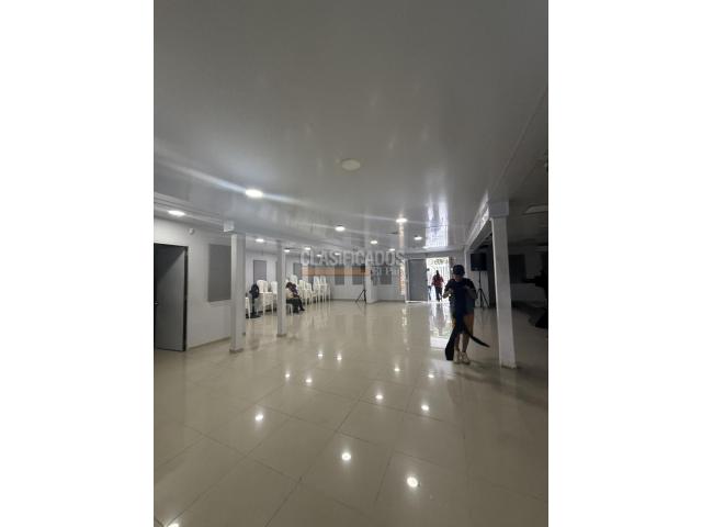 Casas, Venta en La Flora