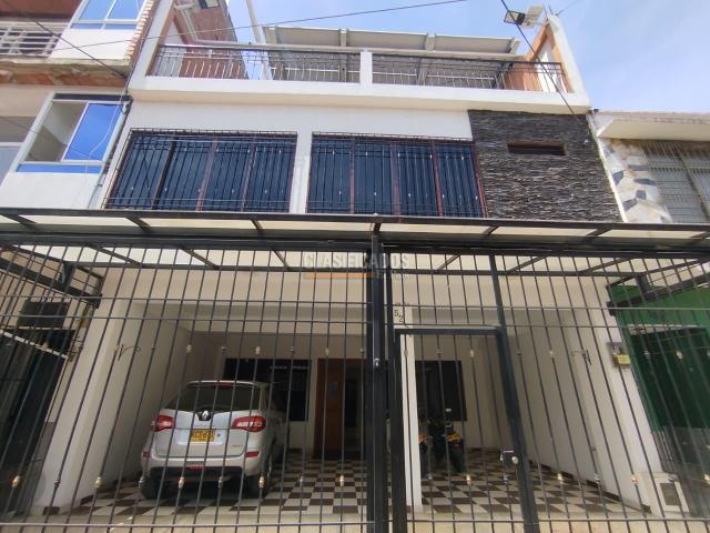Casas, Venta en Villacolombia