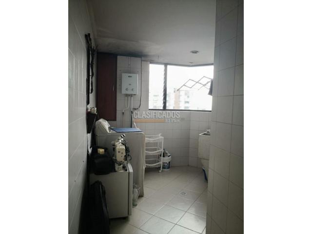 Apartamentos, Venta en Pereira