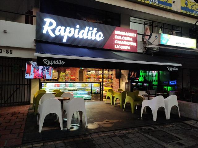 Locales y Bodegas, Venta en Departamental