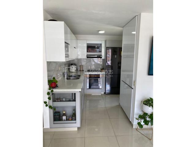 Apartamentos, Venta en Valle del Lili