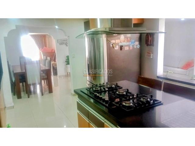 Casas, Venta en Camino Real