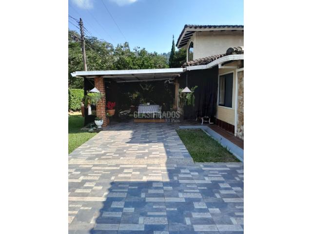 Casas, Venta en Chorro de Plata