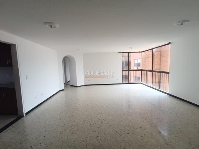 Apartamentos, Venta en El Limonar