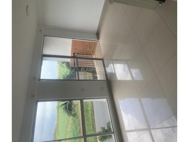 Apartamentos, Venta en Ciudad Melendez