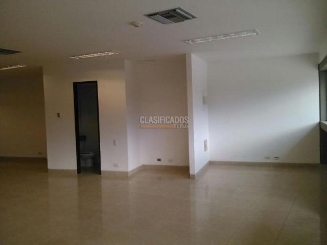 Oficinas y Consultorios, Alquiler en Multicentro