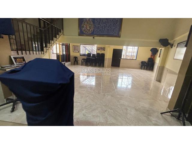 Casas, Venta en Santa Isabel