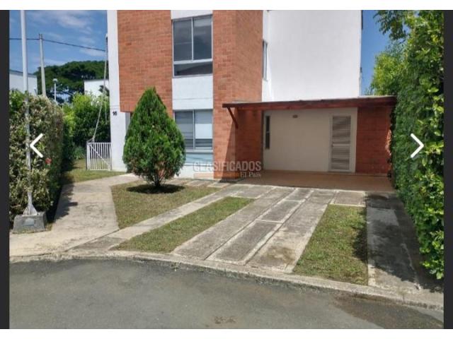 Casas, Venta en La Morada