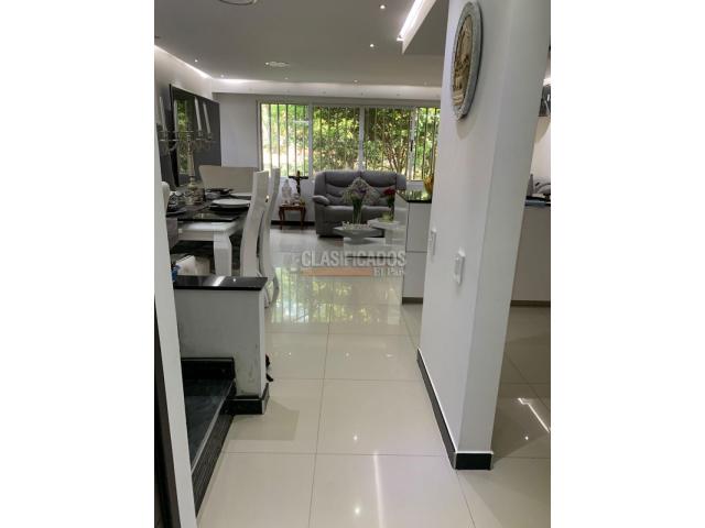 Casas, Venta en Valle del Lili