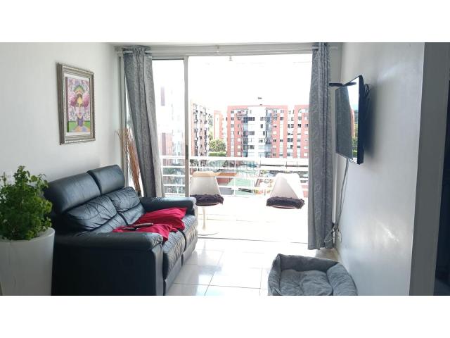 Apartamentos, Venta en Valle del Lili