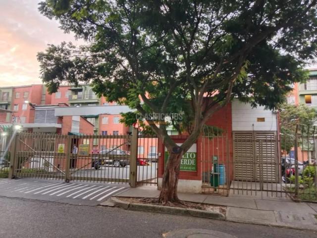 Apartamentos, Venta en Valle del Lili