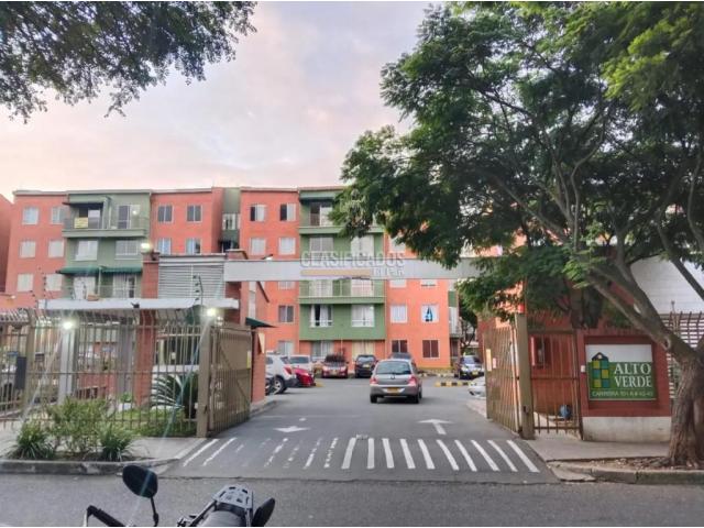 Apartamentos, Venta en Valle del Lili