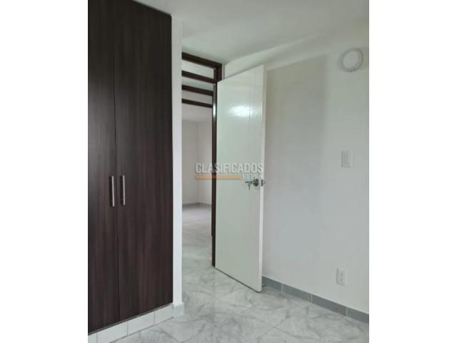 Apartamentos, Venta en Cañaverales