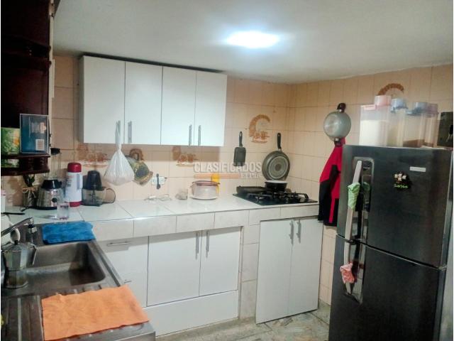 Casas, Venta en Calibella