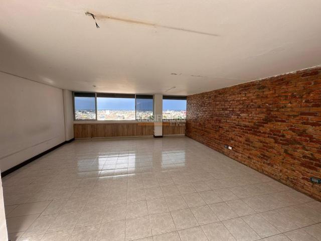 Oficinas y Consultorios, Alquiler en Santa Mónica Residencial