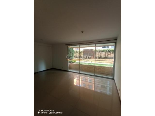 Apartamentos, Alquiler en Caney