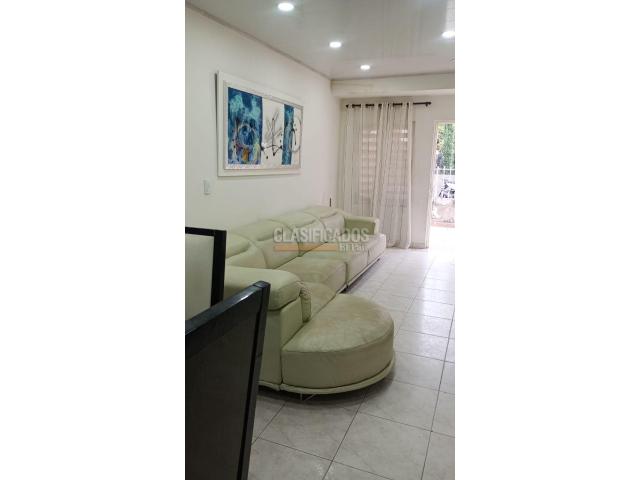 Casas, Venta en La Rivera