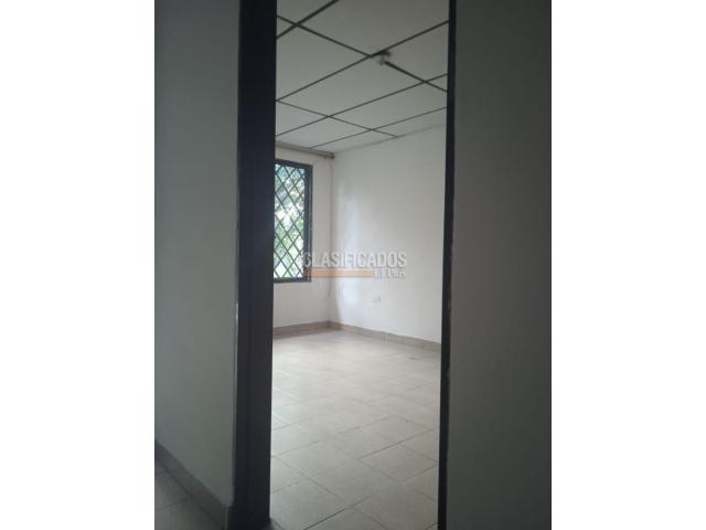 Casas, Venta en Atanasio Girardot