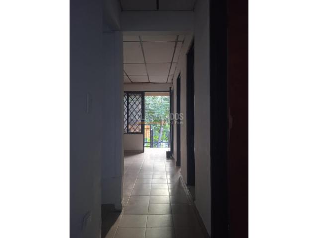 Casas, Venta en Atanasio Girardot