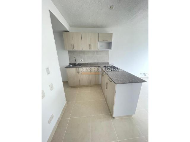 Apartamentos, Venta en Yumbo