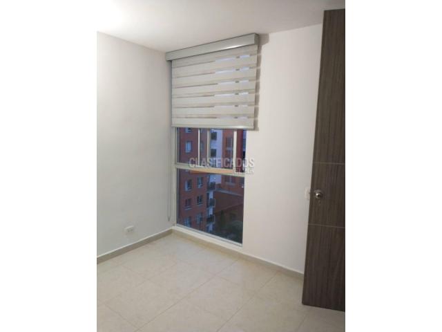 Apartamentos, Venta en Valle del Lili