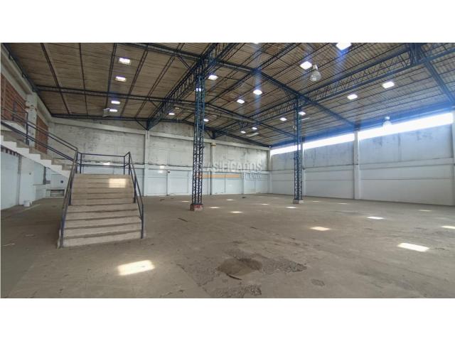 Locales y Bodegas, Alquiler en Sameco