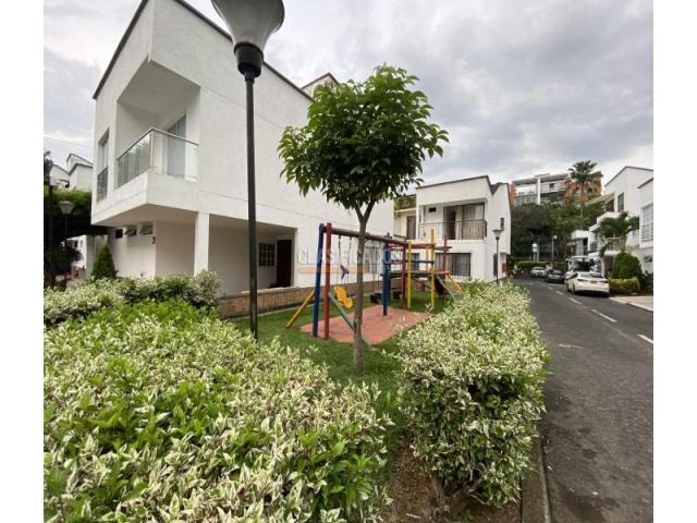 Casas, Venta en La Hacienda