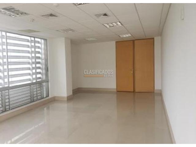 Oficinas y Consultorios, Alquiler en Santa Mónica Residencial
