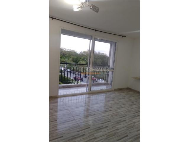 Apartamentos, Venta en Ciudad Pacifica